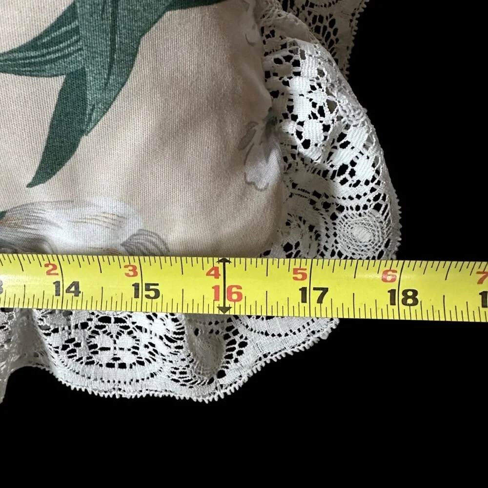 Vintage Floral Throw Pillows Lace Trim Granny Cottagecore Set of 2 Flowers Decor